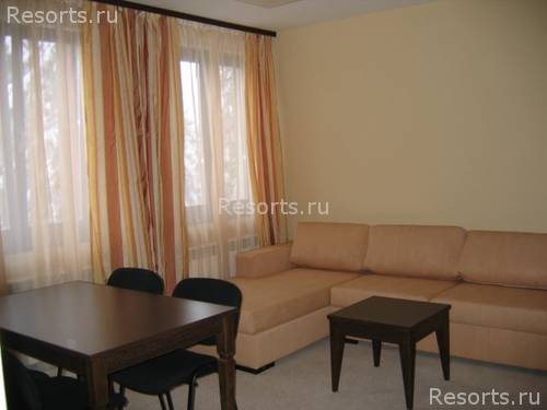 Royal House 6